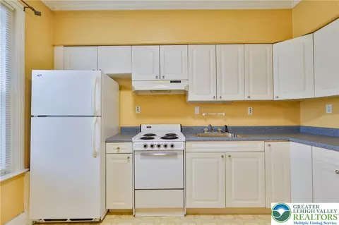 Kitchen - 114 E Goepp St, Bethlehem, PA 18018 photo 4 of 4