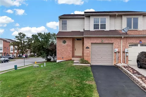 355 Avi Dr, Alburtis, PA 18011