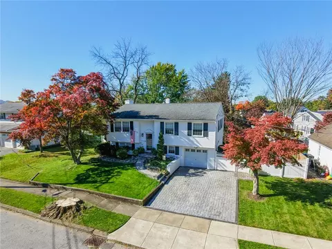 144 Pickford Ave, Phillipsburg, NJ 08865