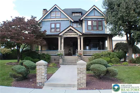 516 Walnut St, Catasauqua, PA 18032