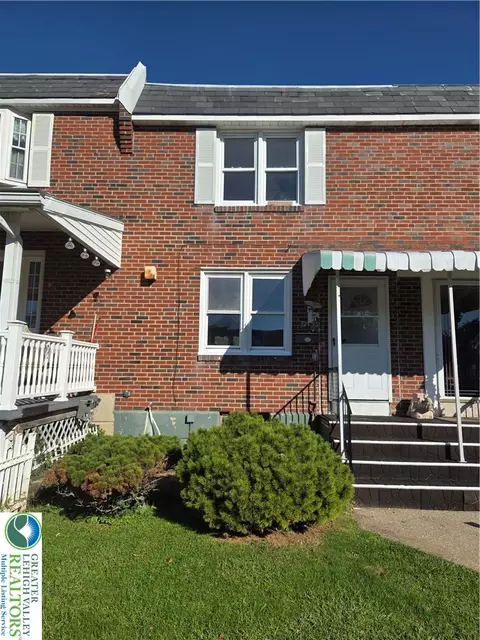 2133 S Lumber St, Allentown, PA 18103
