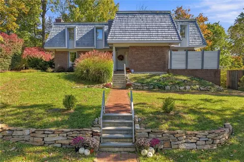 1401 N 40th St, Allentown, PA 18104
