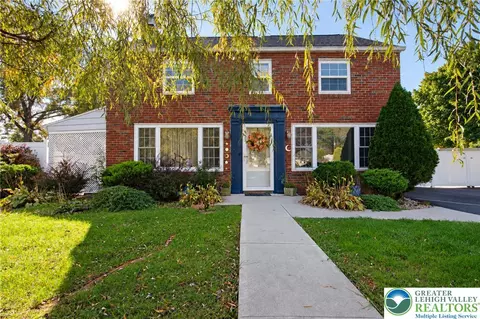 3516 Stoudts Ferry Bridge Rd, Muhlenberg Township, PA 19605