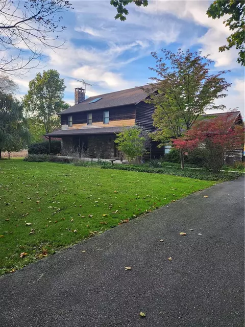 4915 E Texas, Allentown, PA 18106