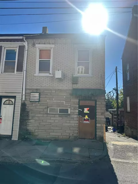 454 Liberty St, Allentown, PA 18102