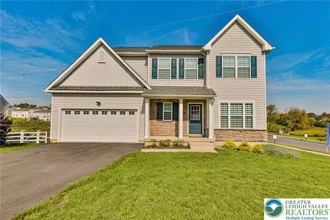 1105 Meco Rd, Easton, PA 18040
