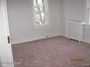 1115 E Broad St, Hazleton, PA 18201 photo 8