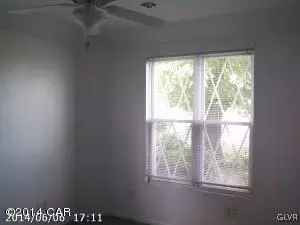 419 E Front St, Berwick, PA 18603 photo 5