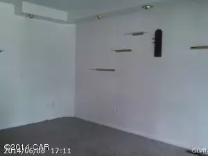419 E Front St, Berwick, PA 18603 photo 2
