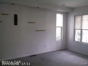 419 E Front St, Berwick, PA 18603 photo 3