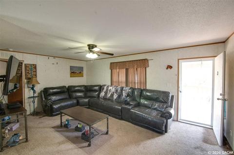 300 Levine, Interlachen, FL 32148 photo 6