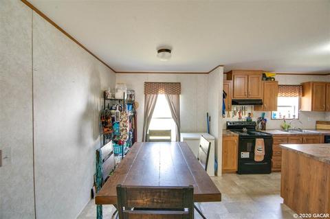 300 Levine, Interlachen, FL 32148 photo 7