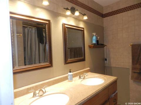 5 NW 28, Gainesville, FL 32607 photo 7