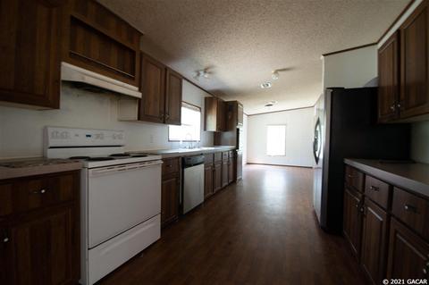 8992 SE 51st Loop, Hampton, FL 32044 photo 8
