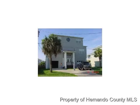 3341 Mangrove Dr, Hernando Beach, FL 34607 photo 1