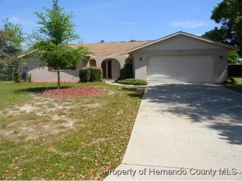 2378 Evenglow Ave, Spring Hill, FL 34609 photo 1