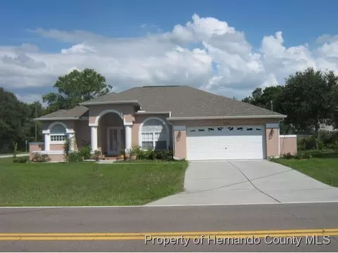 12226 Linden Dr, Spring Hill, FL 34608 photo 1