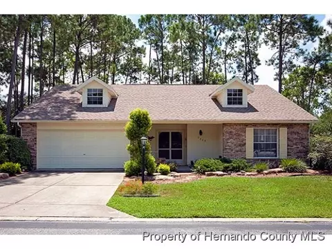 7068 Crown Oaks Dr, Spring Hill, FL 34606 photo 1