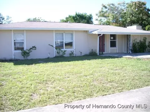 6502 Treehaven Dr, Spring Hill, FL 34606 photo 1