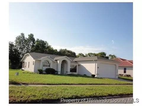 1088 Tournament Dr, Spring Hill, FL 34608 photo 1