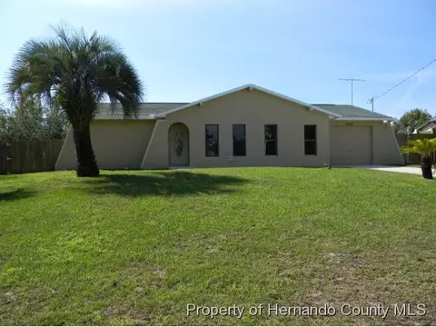 6027 Freeport Dr, Spring Hill, FL 34606 photo 1