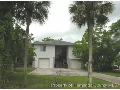 3490 Kingman Ct, Hernando Beach, FL 34607 photo 1