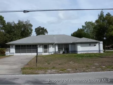 2000 Waterfall Dr, Spring Hill, FL 34608 photo 1
