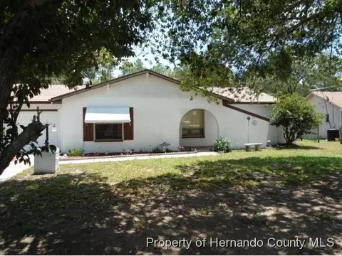 6276 India Dr, Spring Hill, FL 34608 photo 1