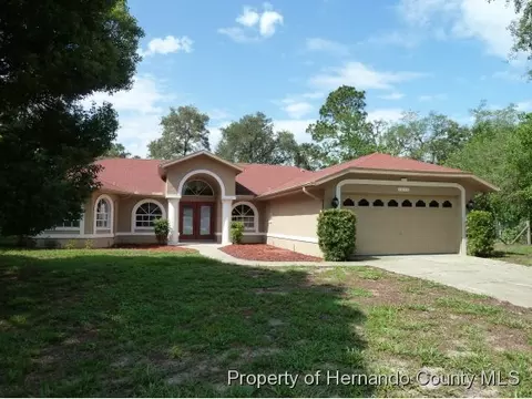 7470 Landmark Dr, Spring Hill, FL 34606 photo 1