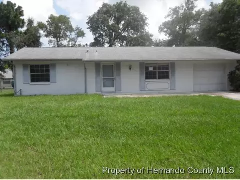 10323 Elnora St, Spring Hill, FL 34608 photo 1