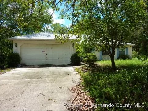 12480 Feather St, Spring Hill, FL 34609 photo 1