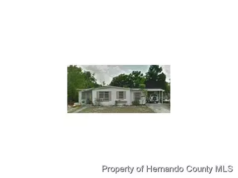 582 Swallow Ln, Spring Hill, FL 34606 photo 1