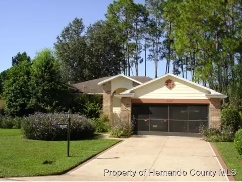 7208 Bottle Brush Dr, Spring Hill, FL 34606 photo 1