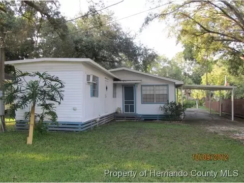 6715 Richard Dr, Weeki Wachee, FL 34607 photo 1