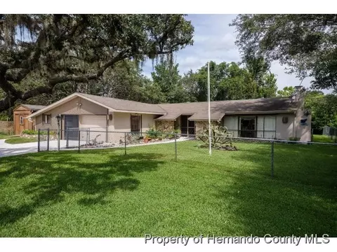 6041 Town Ct, Spring Hill, FL 34606 photo 1