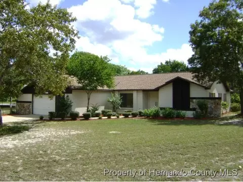10378 Akron St, Spring Hill, FL 34608 photo 1