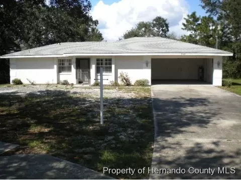 8422 Omaha Cir, Spring Hill, FL 34608 photo 1