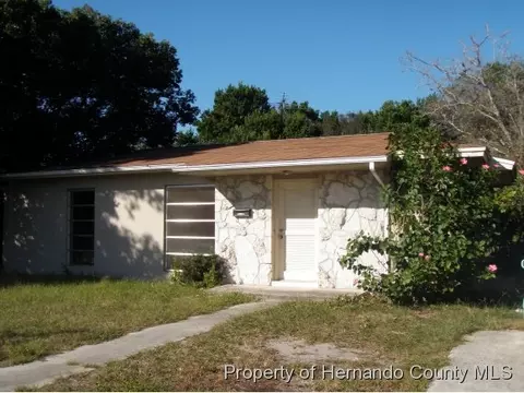 6489 Spring Hill Dr, Spring Hill, FL 34606 photo 1