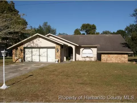 4498 Gondolier Rd, Spring Hill, FL 34609 photo 1
