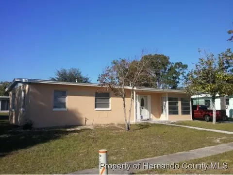 427 Copperfield Rd, Spring Hill, FL 34606 photo 1