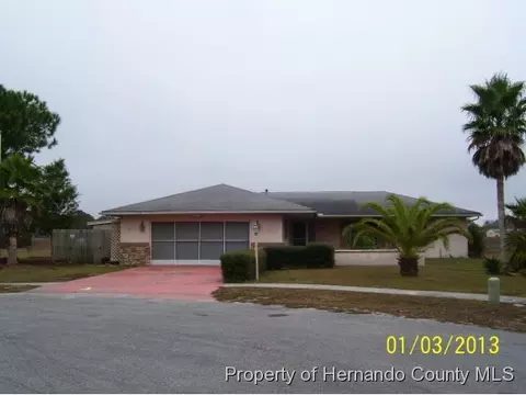 9235 Patio Ct, Spring Hill, FL 34608 photo 1