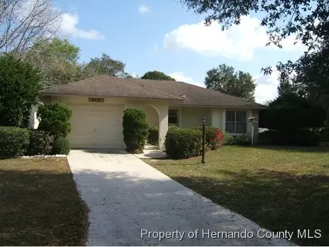 9437 Horizon Dr, Spring Hill, FL 34608 photo 1