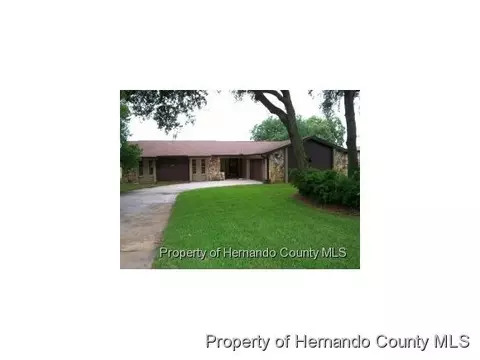 446 Waterfall Dr, Spring Hill, FL 34608 photo 1