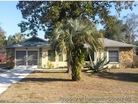 8025 Philatelic Dr, Spring Hill, FL 34606 photo 1
