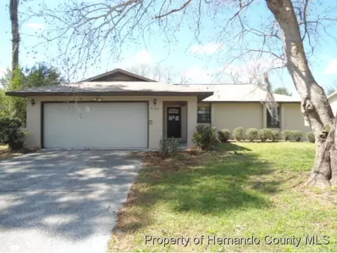 9106 Horizon Dr, Spring Hill, FL 34608 photo 1