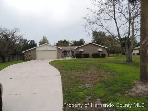 8280 Delaware Dr, Weeki Wachee, FL 34607 photo 1