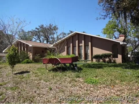 8451 Eric St, Spring Hill, FL 34608 photo 1