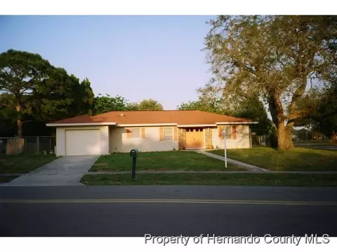 1192 Hanover Ct, Spring Hill, FL 34606 photo 1