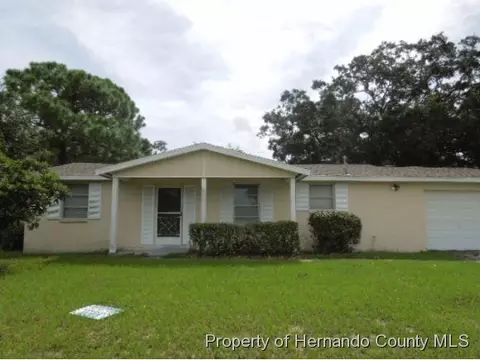 7618 Pinehurst Dr, Spring Hill, FL 34606 photo 1