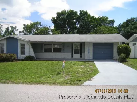 4125 Redwing Dr, Spring Hill, FL 34606 photo 1